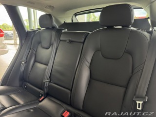 Volvo XC60 T6 AWD*Recharge Plus*Odvě 2022