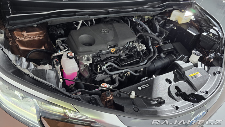 Toyota Ostatní modely SIENNA LIMITED 2.5 Hybrid 2023