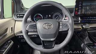 Toyota Ostatní modely SIENNA LIMITED 2.5 Hybrid 2023