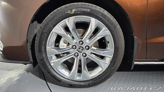Toyota Ostatní modely SIENNA LIMITED 2.5 Hybrid 2023