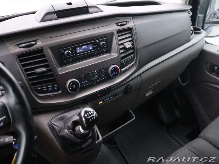 Ford Transit 2,0 EB 96kW L2 9-Míst CZ 2022