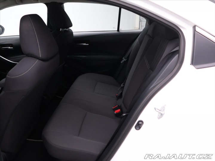 Toyota Corolla 1.8 Active E-CVT CZ 1.Maj 2023
