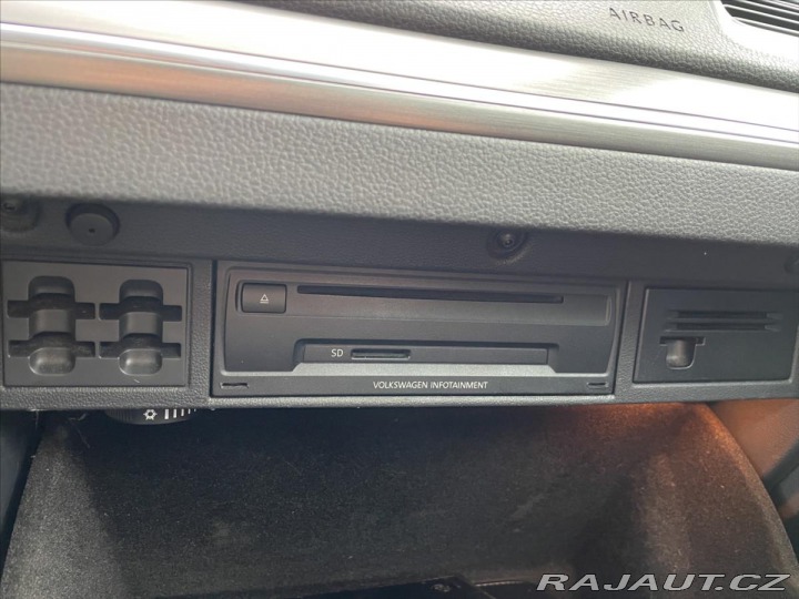Volkswagen Golf 1,2 TSi 77kW 6q*Xenon*N.T 2014