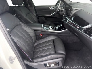 BMW X5 M60i 2025