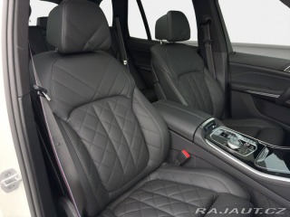 BMW X5 M60i 2025