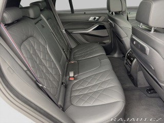 BMW X5 M60i 2025