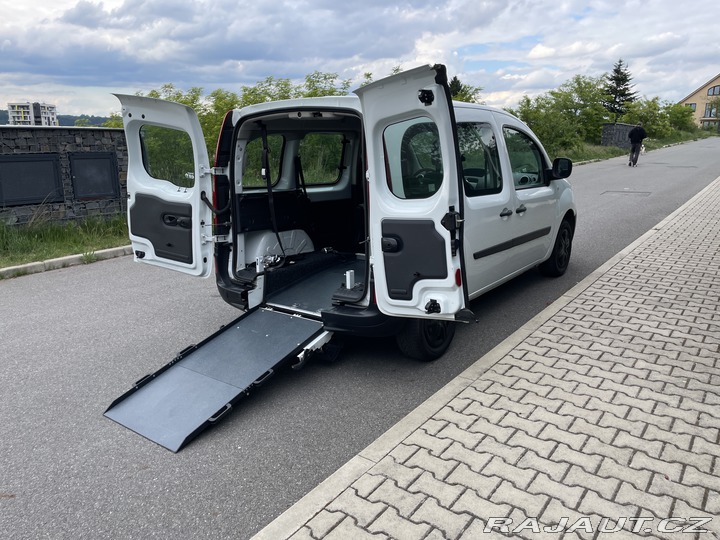 Renault Kangoo pro převoz vozíčkáře 2013