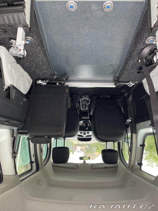 Renault Kangoo pro převoz vozíčkáře 2013