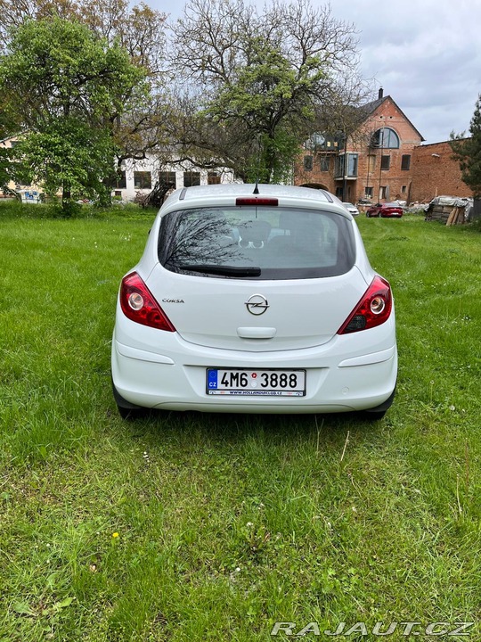Opel Corsa  2011