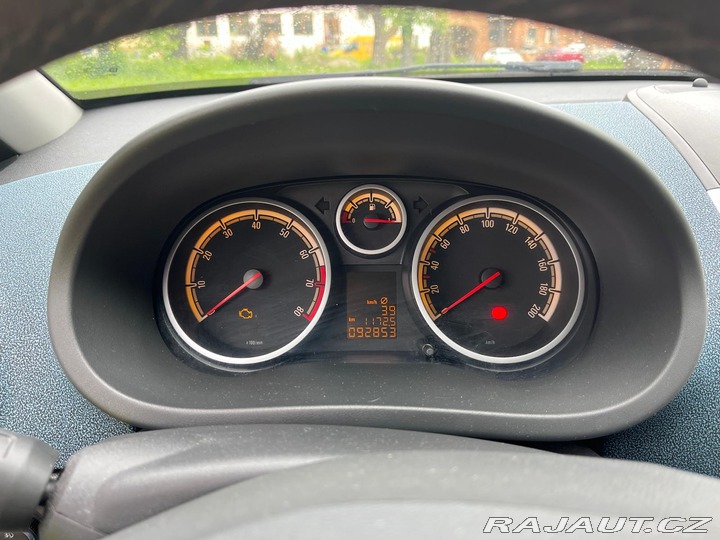 Opel Corsa  2011