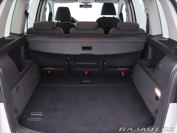 Volkswagen Touran 2,0 TDI 103kW Highline Ta 2011