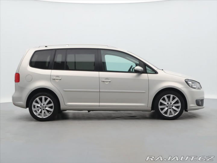 Volkswagen Touran 2,0 TDI 103kW Highline Ta 2011