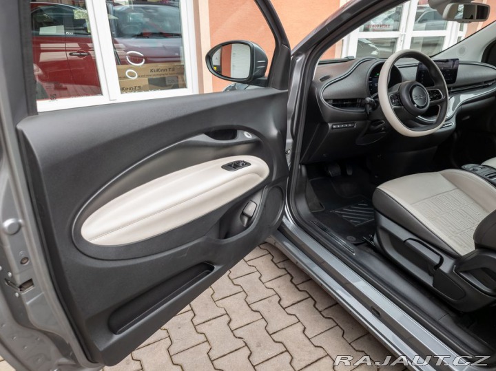 Fiat 500e C La Prima 87kW 2021