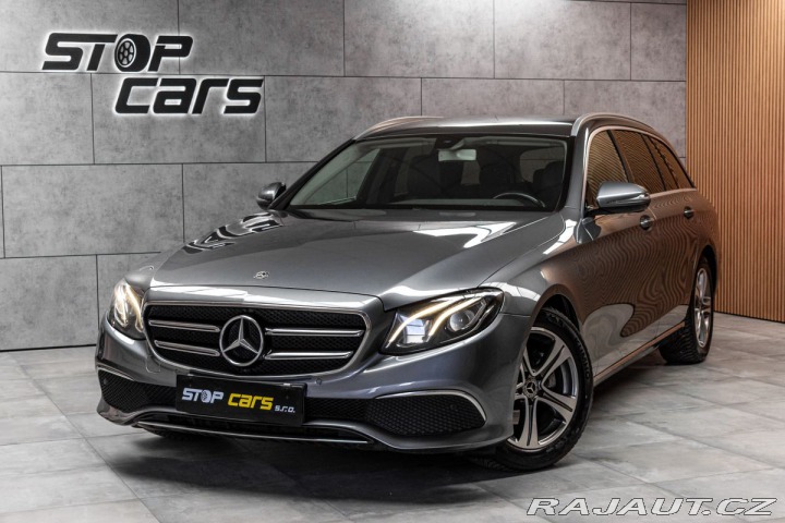 Mercedes-Benz E E 220d REZERVACE 2019