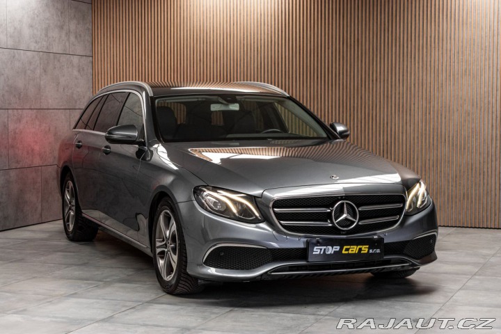 Mercedes-Benz E E 220d *TAŽNÉ*N.TOPENÍ*KA 2019