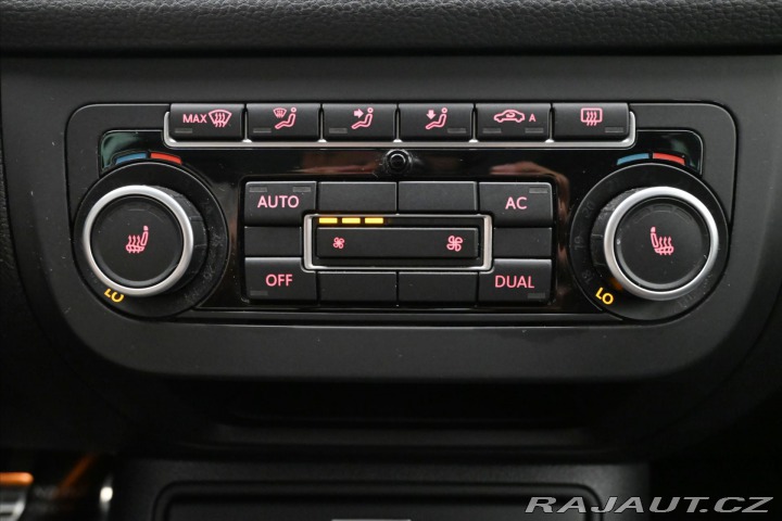 Volkswagen Golf Plus 1,6 TDI 77kW KLIMA Tažné 2012