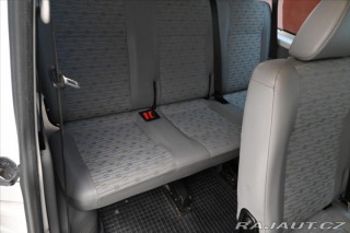 Volkswagen Transporter 2,0 TDI 75 kW 9 míst 2010