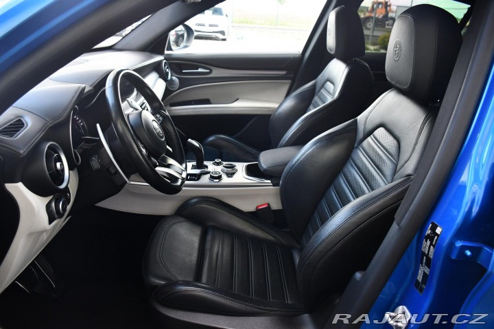Alfa Romeo Stelvio 2.0Tbi 206kW VELOCE 2020