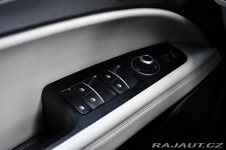 Alfa Romeo Stelvio 2.0Tbi 206kW VELOCE 2020