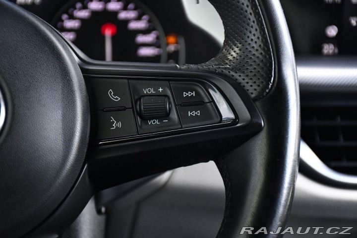 Alfa Romeo Stelvio 2.0Tbi 206kW VELOCE 2020