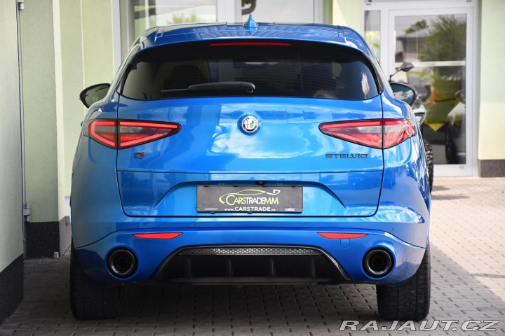 Alfa Romeo Stelvio 2.0Tbi 206kW VELOCE 2020