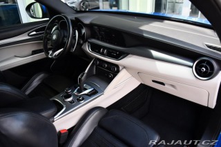 Alfa Romeo Stelvio 2.0Tbi 206kW VELOCE 2020