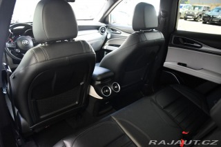 Alfa Romeo Stelvio 2.0Tbi 206kW VELOCE 2020