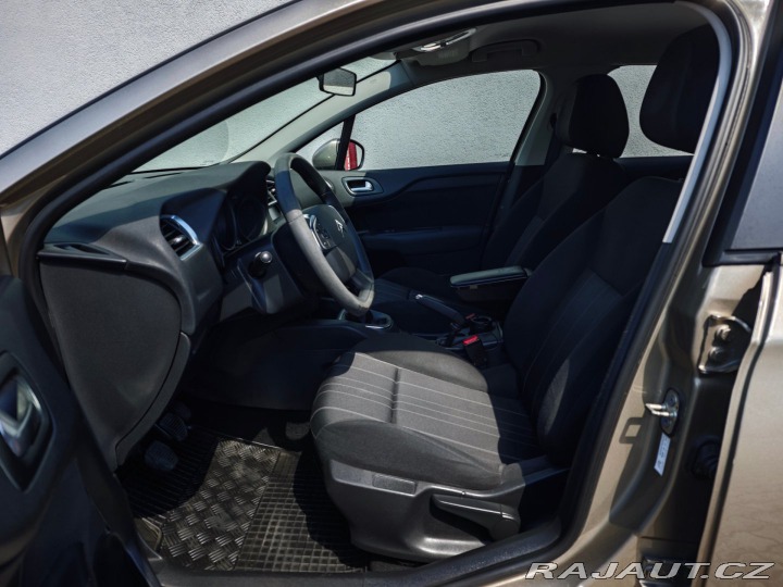 Citroën C4 1.4 VTi Attraction nové Č 2013