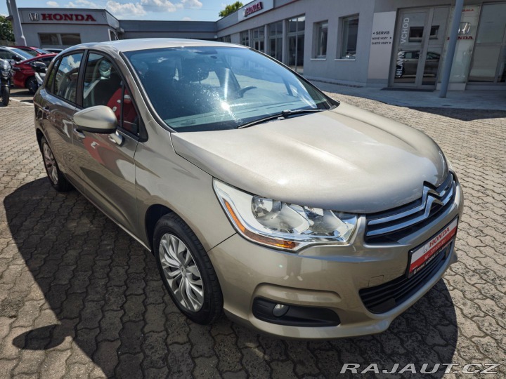 Citroën C4 1.4 VTi Attraction nové Č 2013