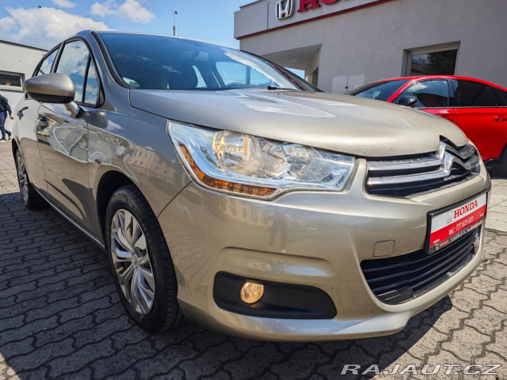 Citroën C4 1.4 VTi Attraction nové Č 2013