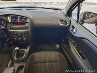 Citroën C4 1.4 VTi Attraction nové Č 2013