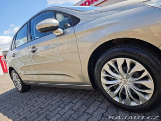 Citroën C4 1.4 VTi Attraction nové Č 2013