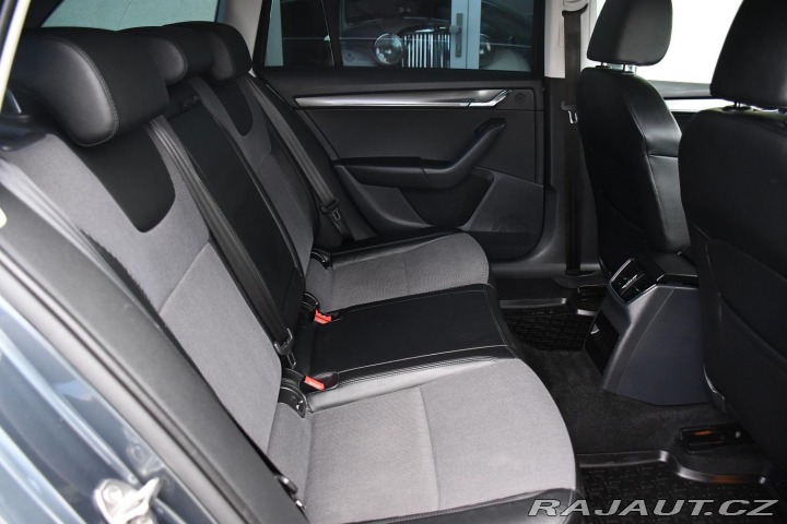 Škoda Octavia 2.0TDi STYLE DSG ACC ČR 2020