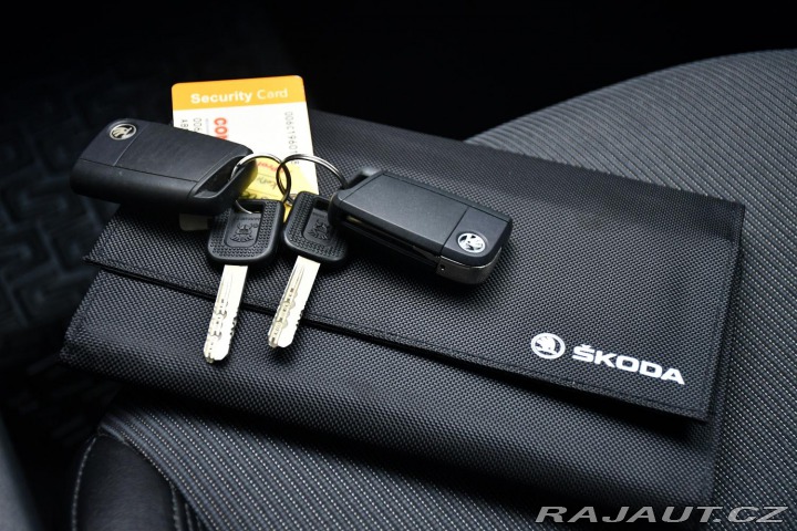 Škoda Octavia 2.0TDi STYLE DSG ACC ČR 2020