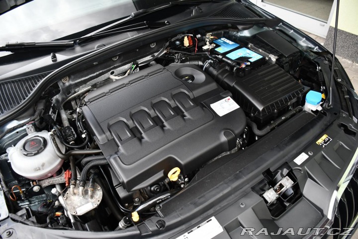 Škoda Octavia 2.0TDi STYLE DSG ACC ČR 2020