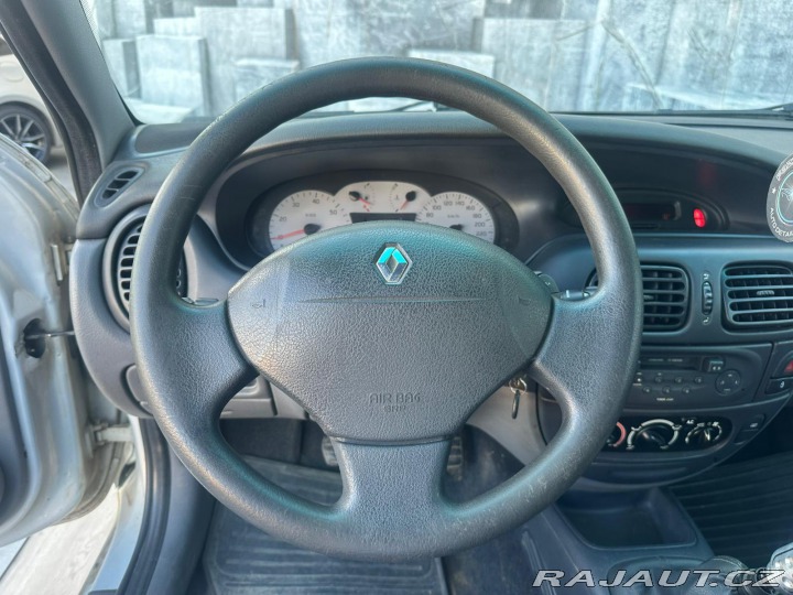Renault Mégane 1.6i 79KW 2001
