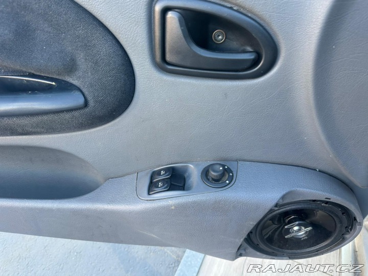 Renault Mégane 1.6i 79KW 2001