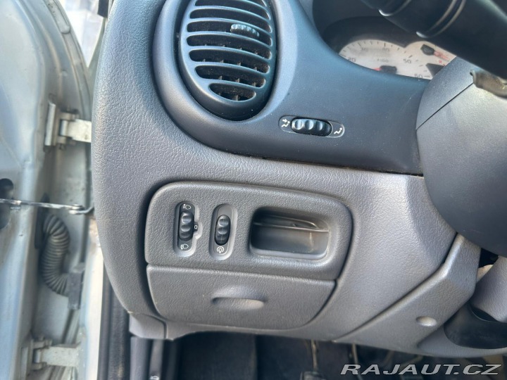 Renault Mégane 1.6i 79KW 2001