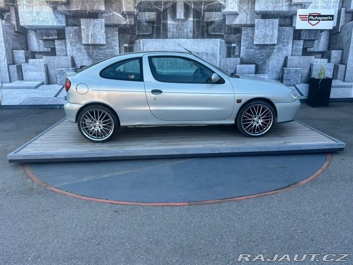 Renault Mégane 1.6i 16V - 79KW 2001