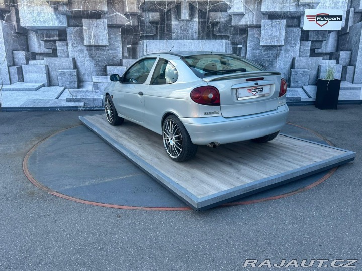 Renault Mégane 1.6i 79KW 2001