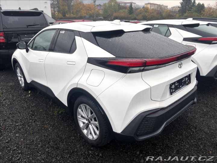 Toyota C-HR 1,8   Comfort HEV CVT 1800