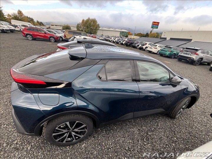 Toyota C-HR 1,8   Style HEV CVT 1800