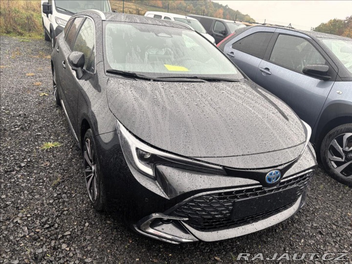 Toyota Corolla 1,8 TS Style HEV 1800
