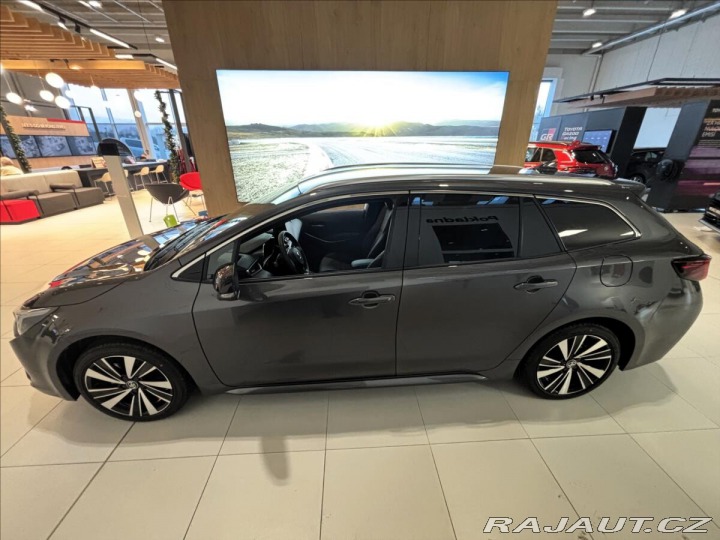 Toyota Corolla 1,8   TS Style HEV 1800