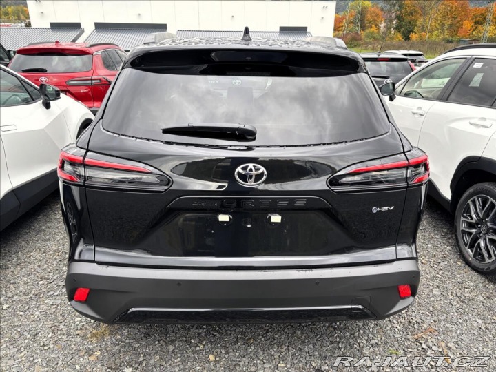 Toyota Corolla Cross 1,8   Style MC25 1800
