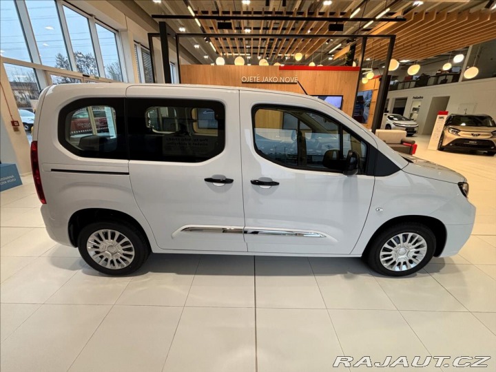 Toyota ProAce City Verso 1,5   SWB 1.5D 130 MT Bus 1800
