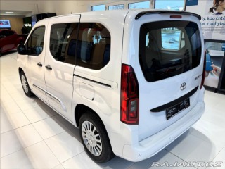 Toyota ProAce City Verso 1,5   SWB 1.5D 130 MT Bus 1800