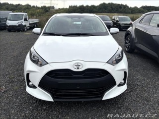 Toyota Yaris 1,5 Comfort HEV 116 CVT 1800