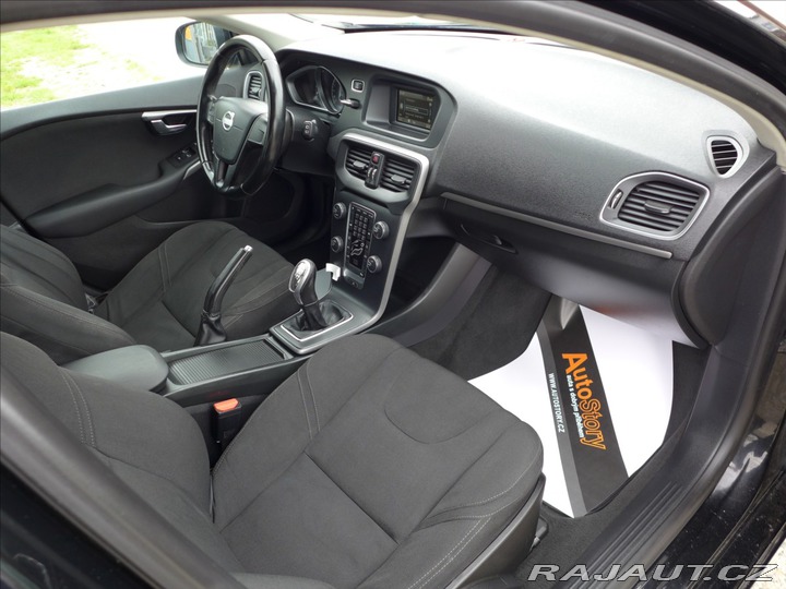 Volvo V40 1,6 D2 DIGI AC KAMERA SER 2013