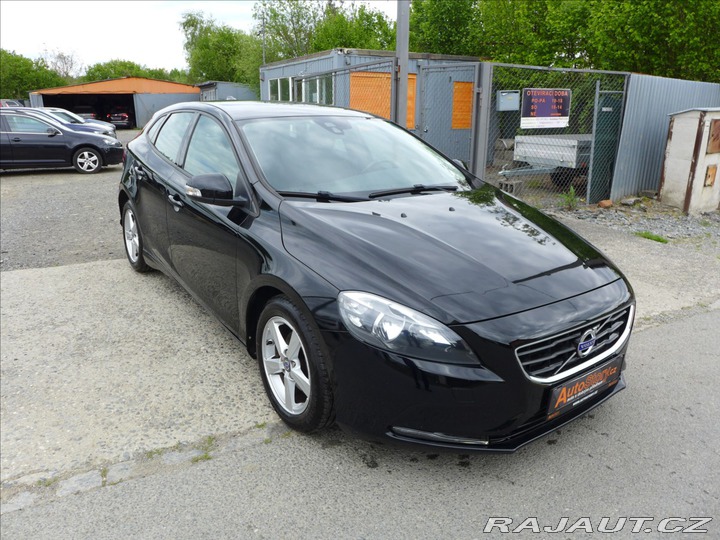 Volvo V40 1,6 D2 DIGI AC KAMERA SER 2013